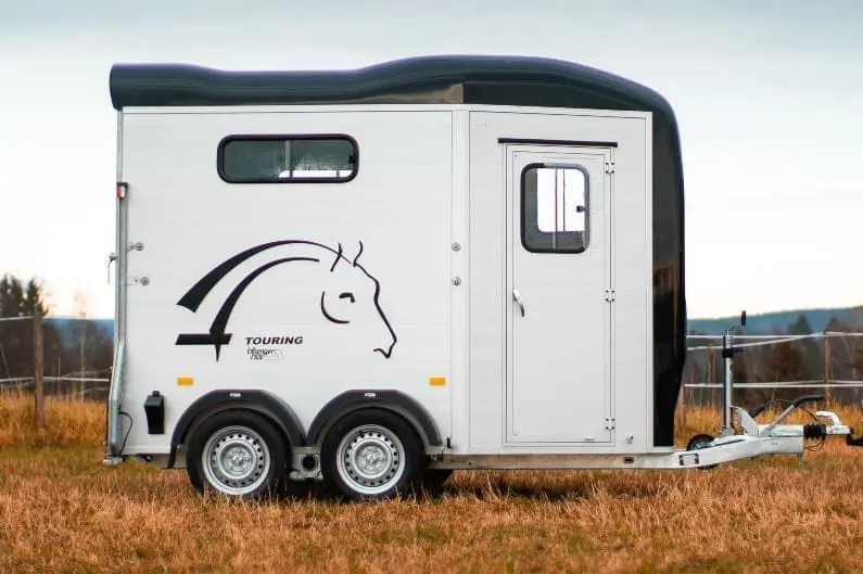Cheval-Liberte-Touring-Country-hestehenger-12