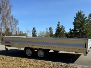 multifunksjonell varenhenger som kan brukes som bilhenger, og som varetransport.