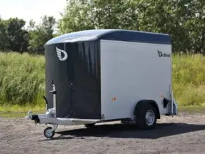 Debon Roadster 300