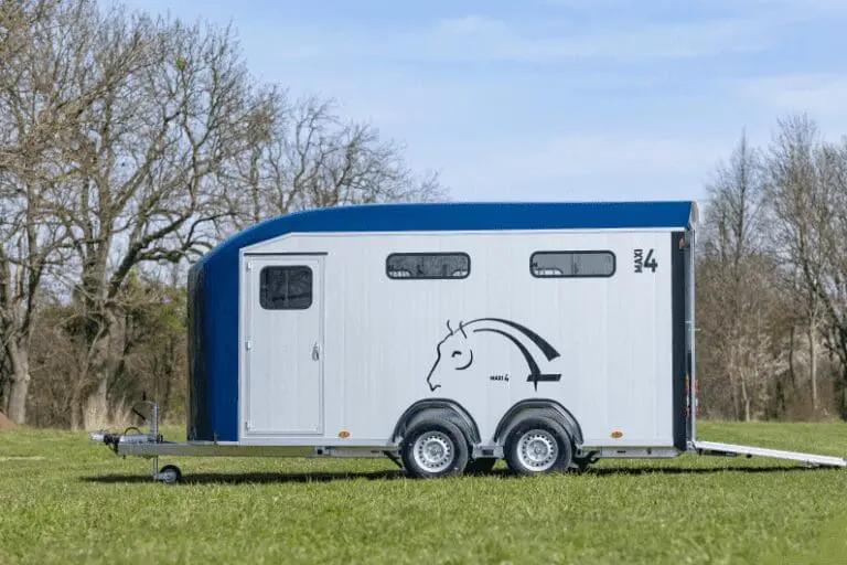 Bilde-L-Cheval-Liberte-MAXI-4-768x512
