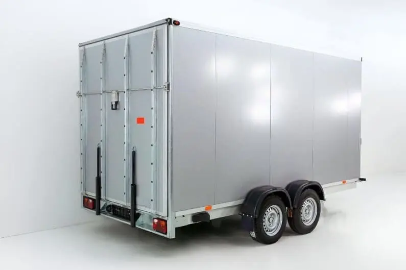 Wiks-Box-Trailere-TK-isolert-skaphenger-med-rampe-som-tilleggsutstyr-J