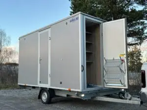 Spisebrakke for 8 personer
